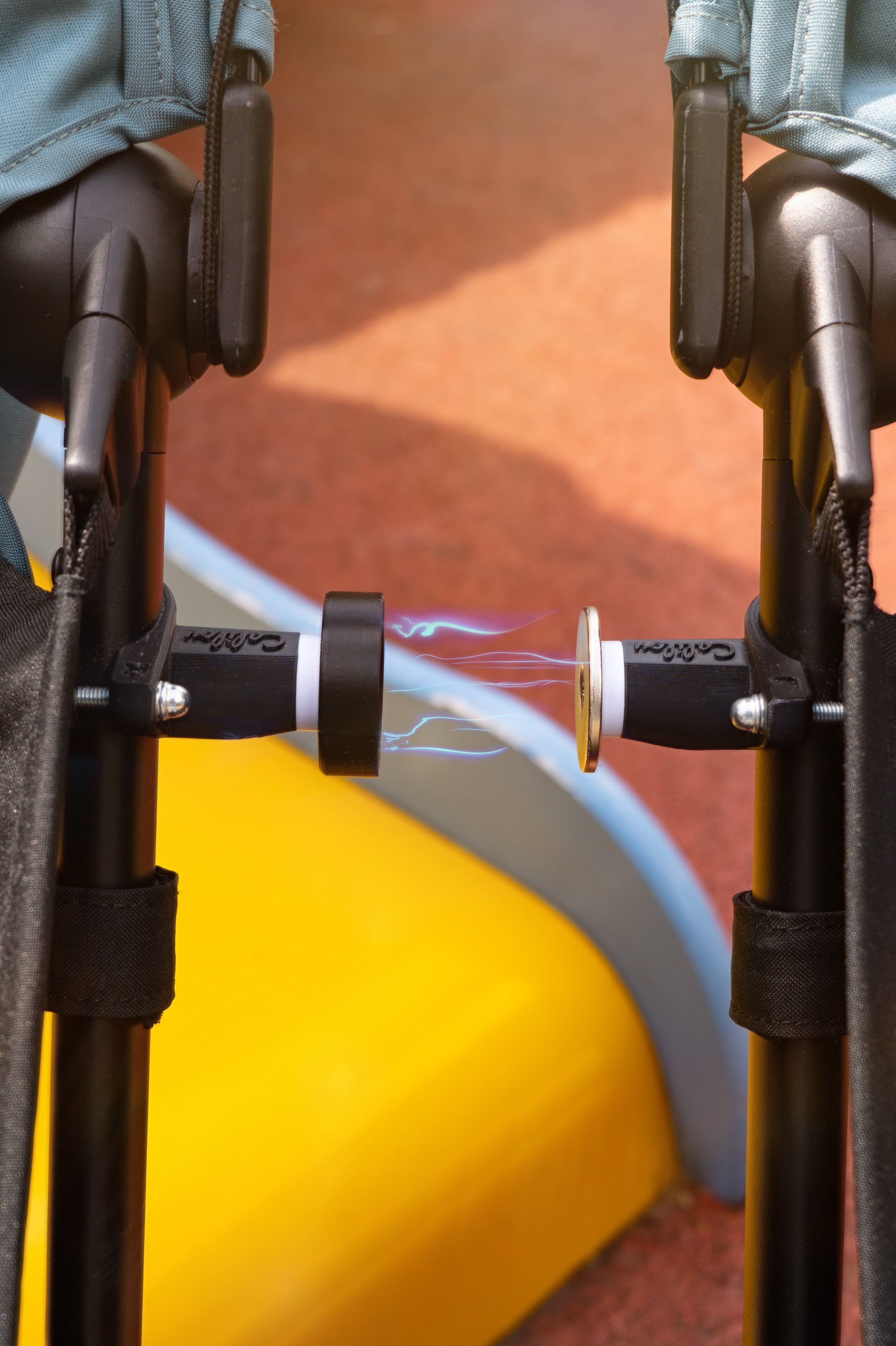 Magnetic connectors for Yoyo strollers - Calilou Zen
